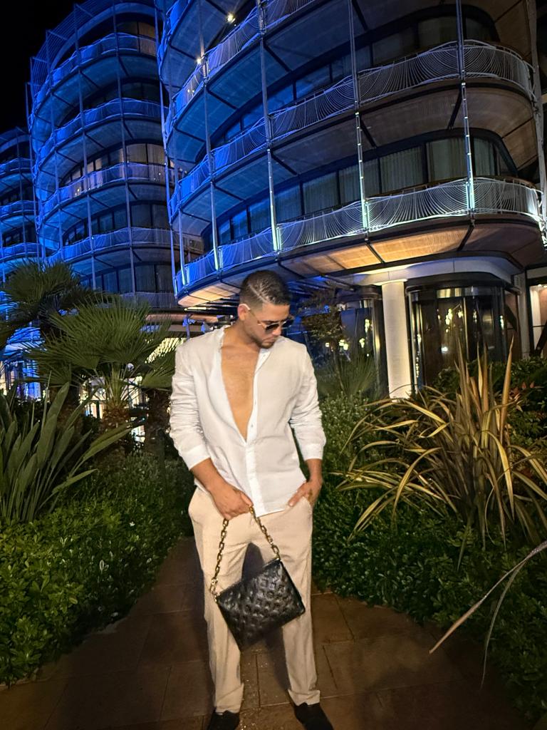 Chico busca chica en Madrid: 