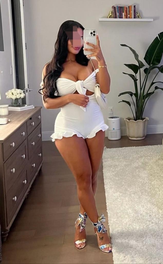 Chica busca chico en La Coruña: 