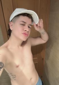 614821271: Chico busca chica en Madrid