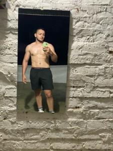 641464627: Chico busca chica en Madrid