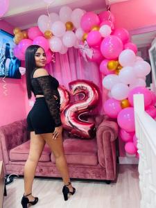 666365091: Chica busca chico en Barcelona