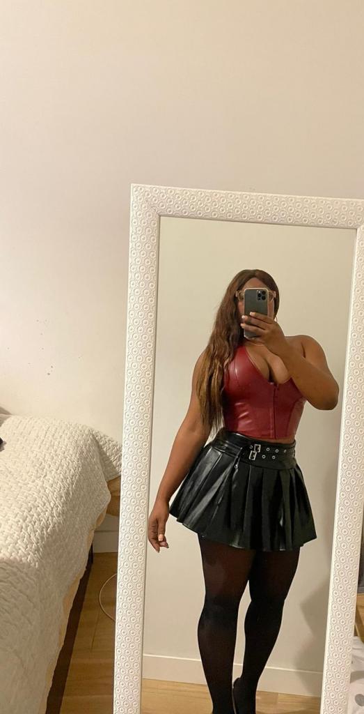 Chica busca chico en Murcia: 