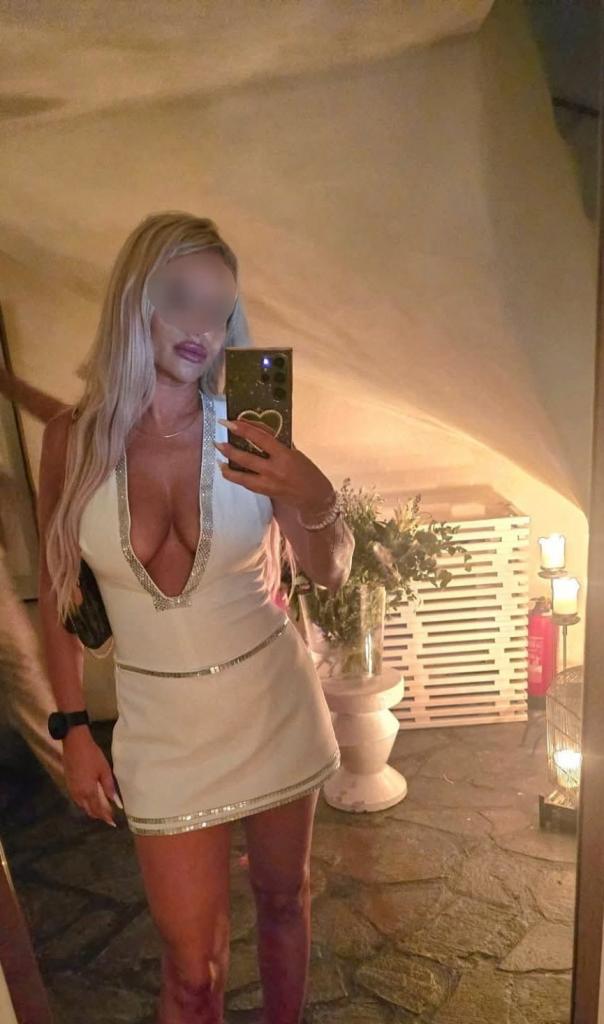 661145141: Chica busca chico en Cádiz