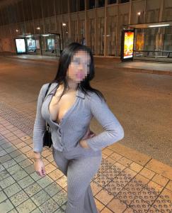 643660692: Chica busca chico en Málaga