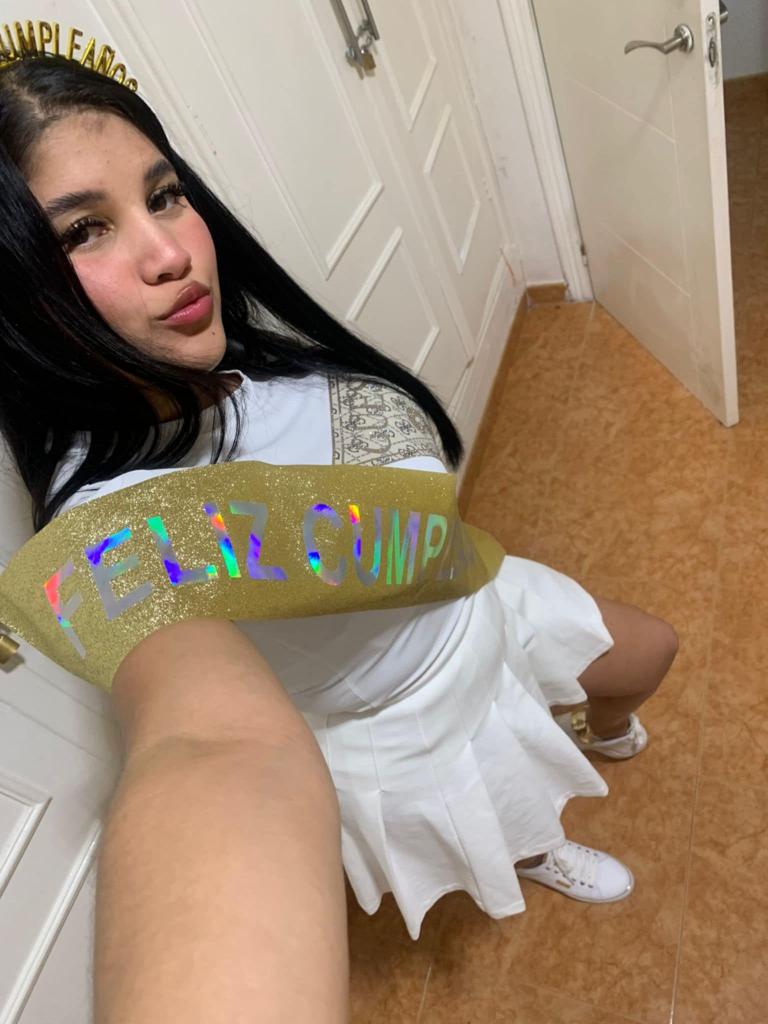 634044001: Chica busca chico en Almería