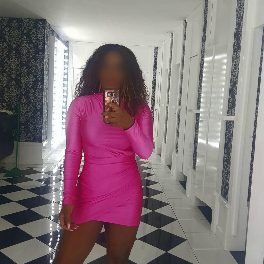 642135893: Chica busca chico en Cádiz