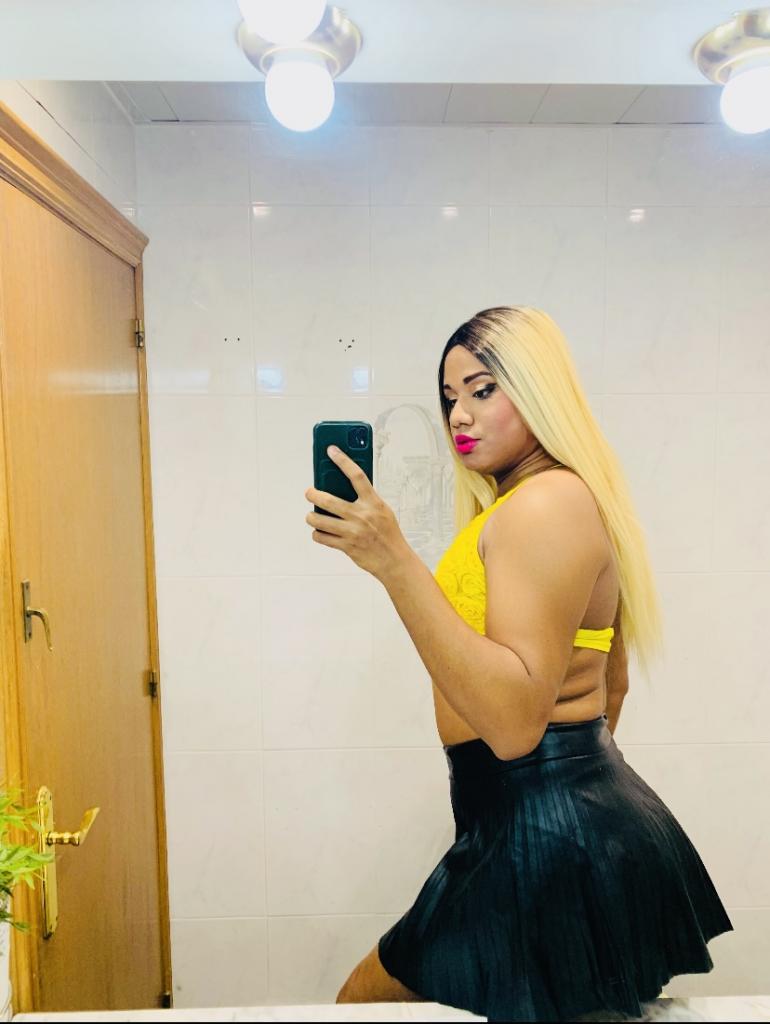 603643710: Travesti en Barcelona