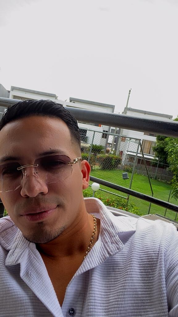 Chico busca chica en Murcia: 