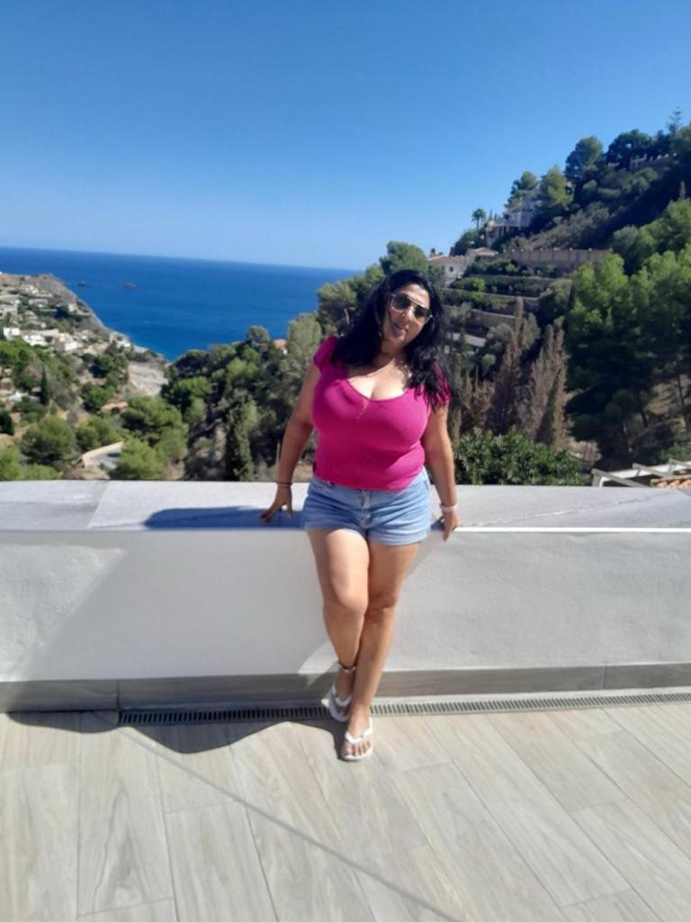 Chica busca chico en Teruel: 