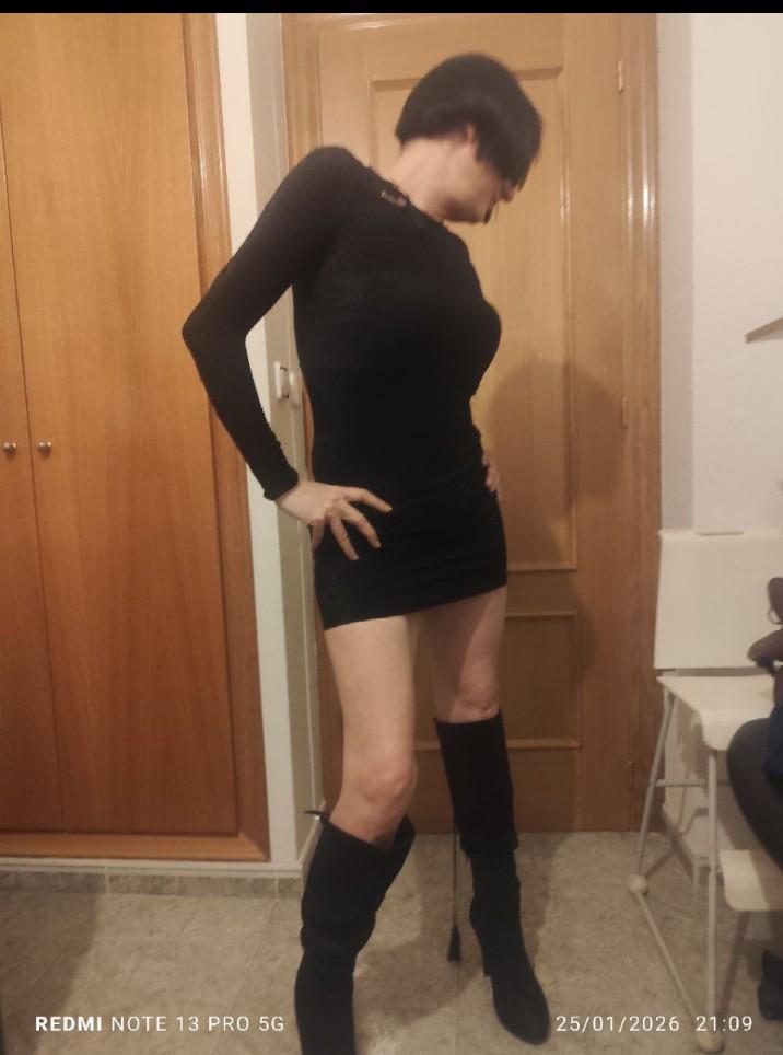 Chica busca chico en Murcia: 