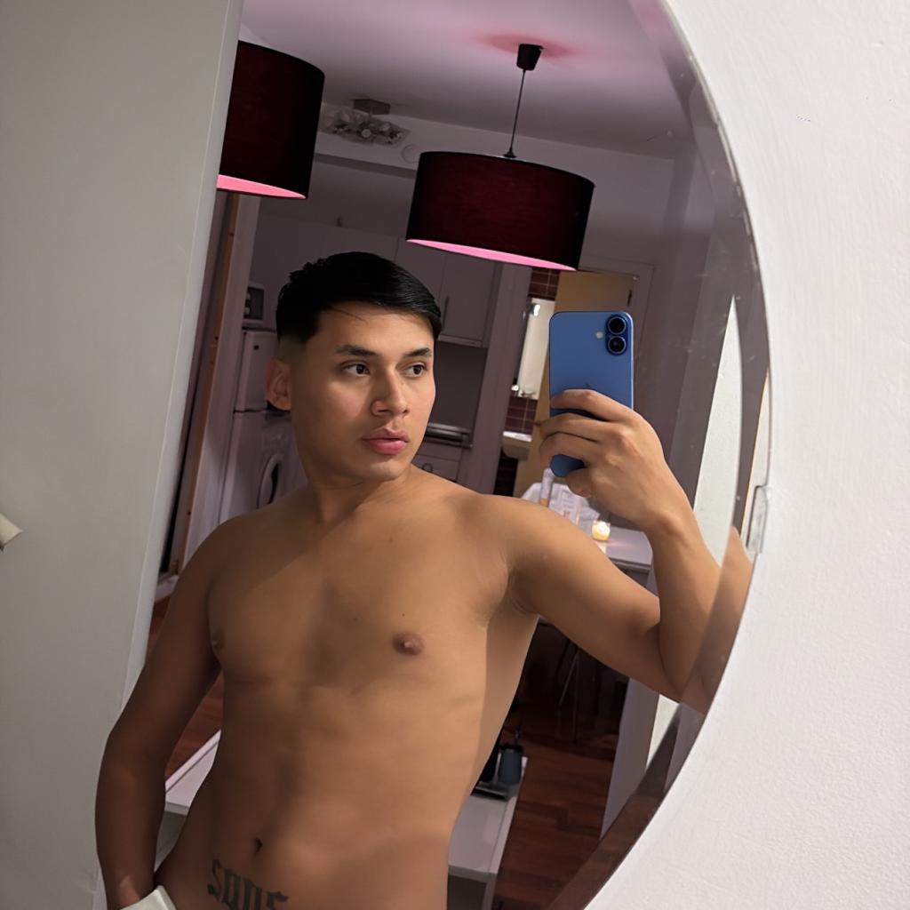 Chico busca chica en Málaga: 