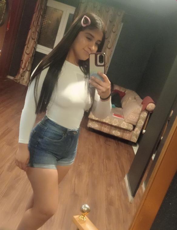 Chica busca chico en Málaga: Chica busca chico