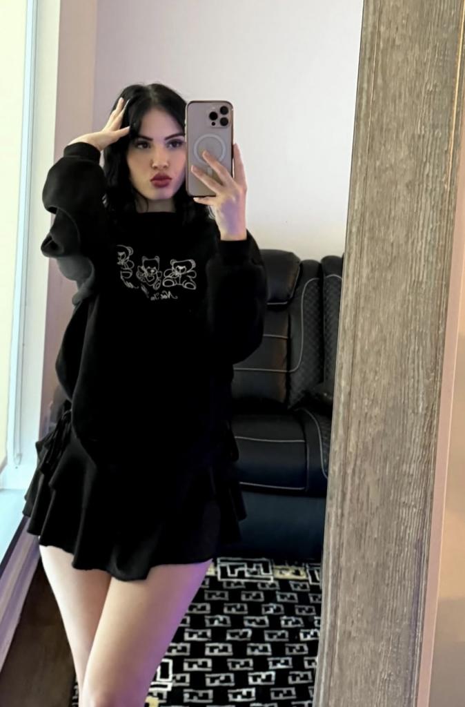 617441248: Chica busca chico en Lérida