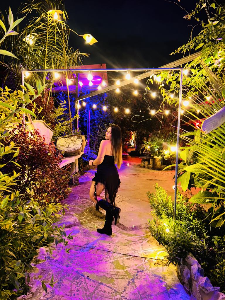 611325978: Chica busca chico en Lérida