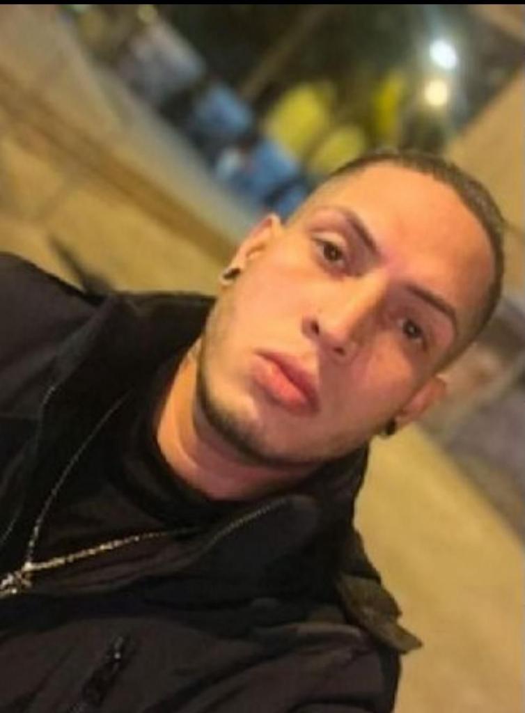 Chico busca chica en Barcelona: 