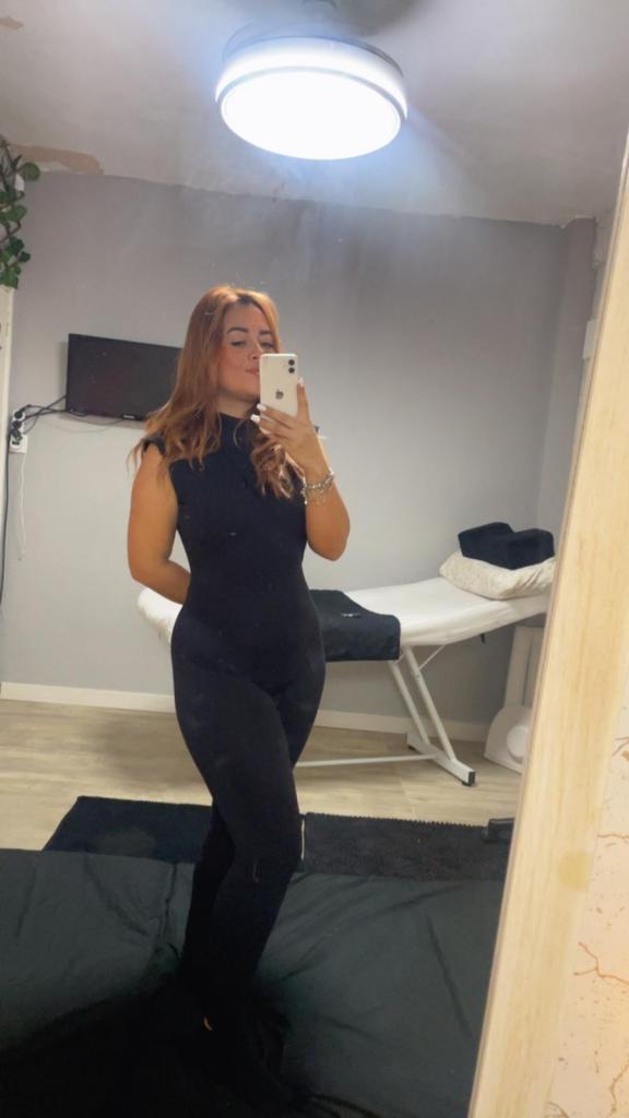 670642689: Chica busca chico en Málaga