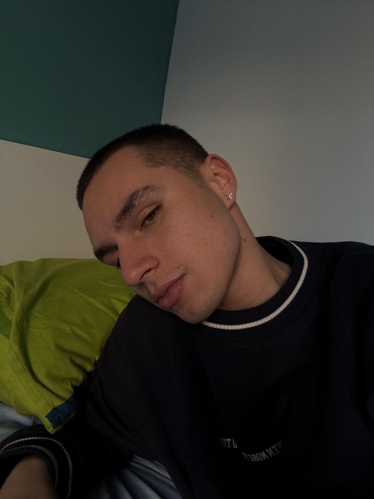 Chico busca chica en Madrid: 