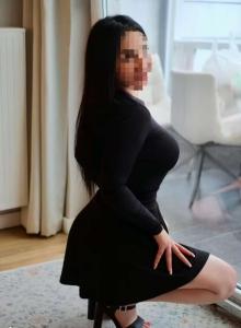 742037948: Chica busca chico en Pontevedra