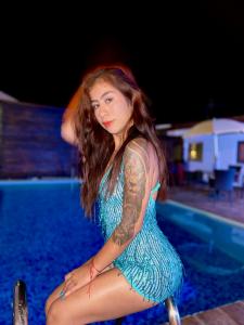 624325761: Chica busca chico en Barcelona