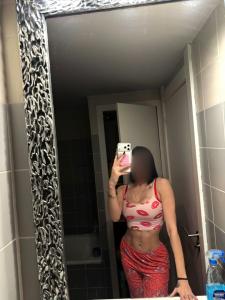 615594626: Chica busca chico en Madrid