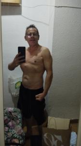 631284060: Chico busca chica en Murcia