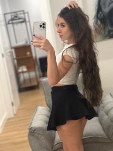 631029459: Chica busca chico en Murcia