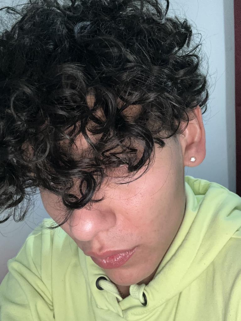 Chico busca chica en Granada: 