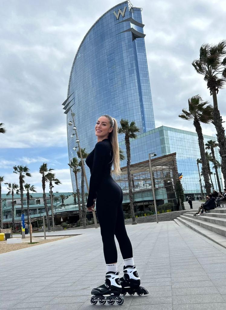 Chica busca chico en Cádiz: 