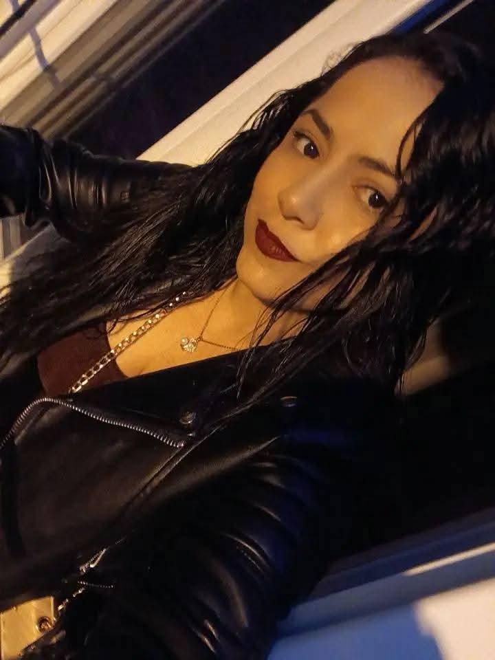 Chica busca chico en Menorca: 