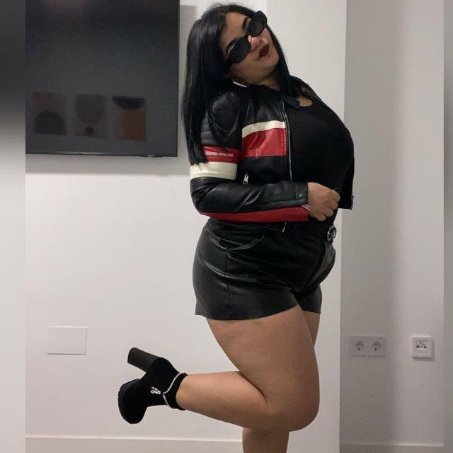 Chica busca chico en Alicante: 