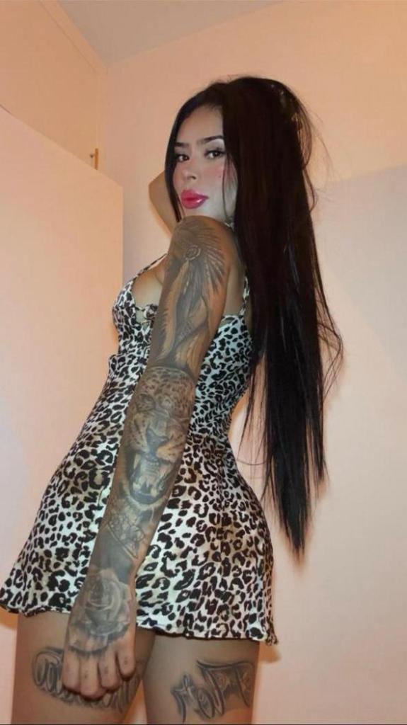 658632112: Chica busca chico en Ibiza