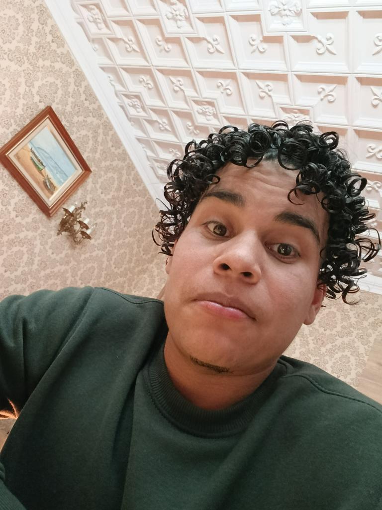 627872932: Chico busca chica en Alicante