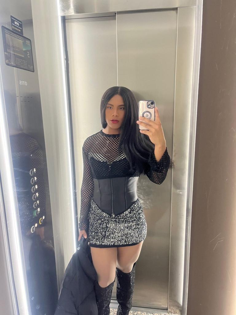 674537846: Travesti en Cuenca