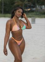 674352732: Chica busca chico en Badajoz