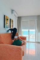 620433871: Chica busca chico en Lugo