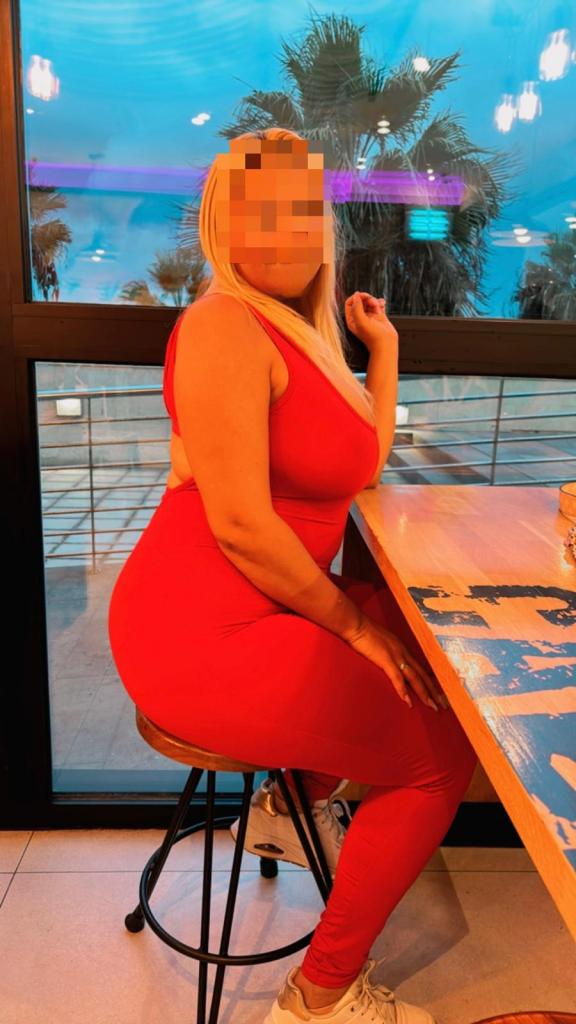 Chica busca chico en Tenerife: 