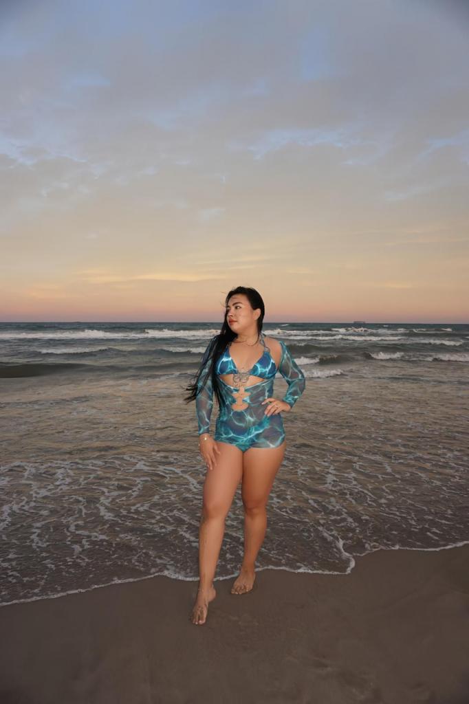 641230345: Chica busca chico en Barcelona