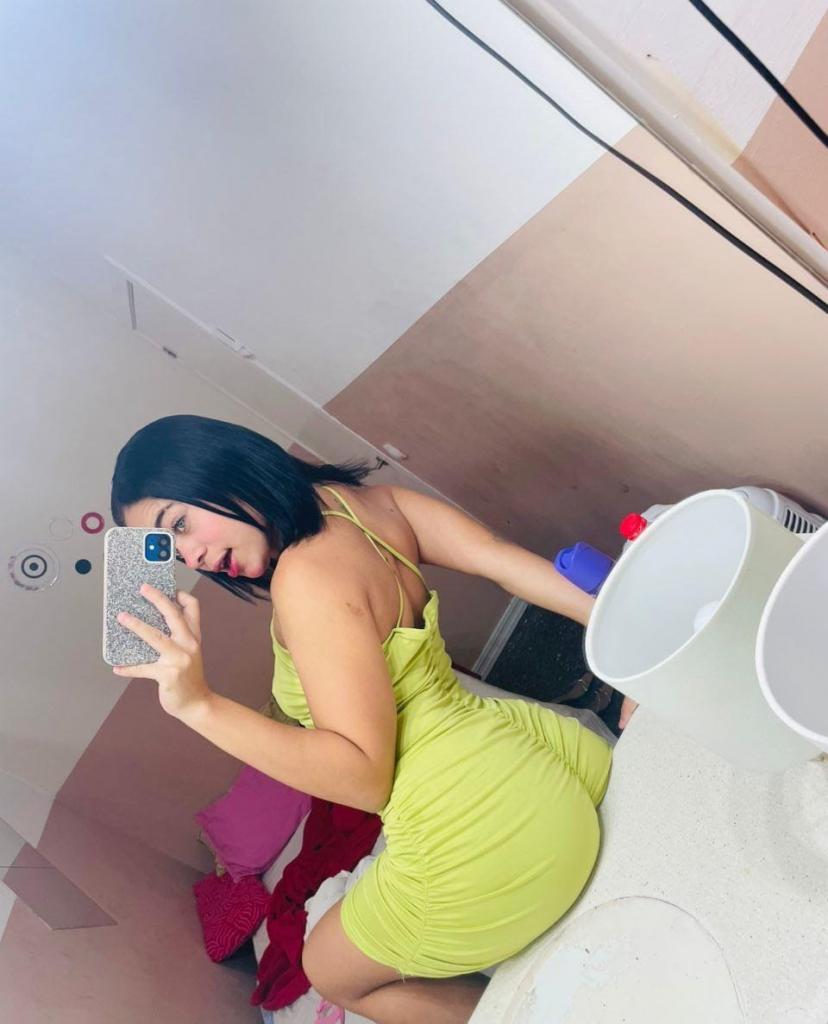 Chica busca chico en Barcelona: 