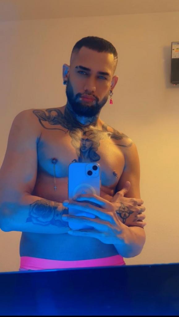 Chico busca chica en Barcelona: 