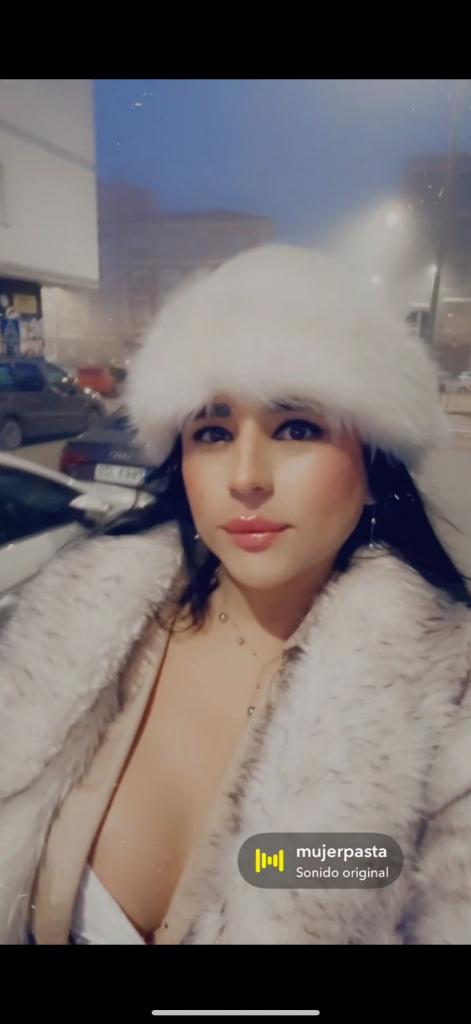 627965564: Transexual en Cádiz