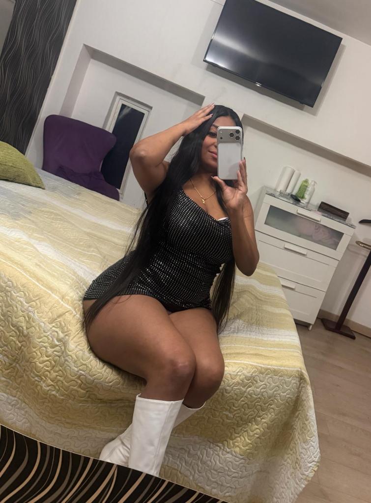 Chica busca chico en Barcelona: 