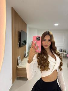 Chica busca chico en Ibiza: 