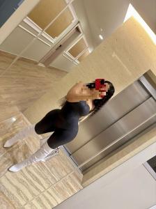 662252371: Chica busca chico en Barcelona