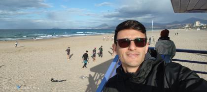 613482640: Chico busca chica en Alicante