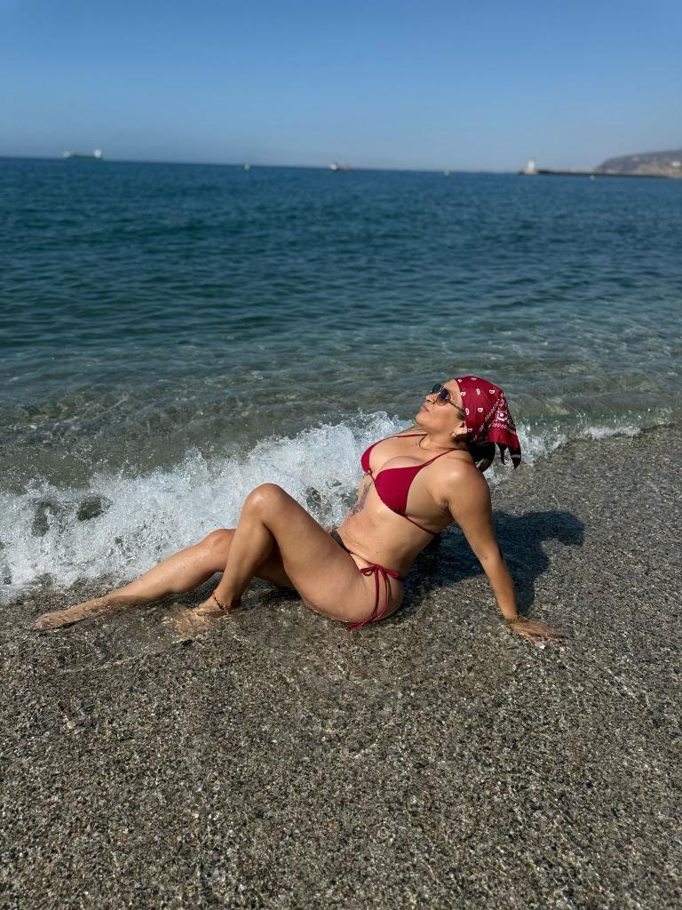 Chica busca chico en Almería: 