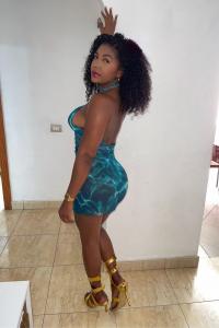 Chica busca chico en Tenerife: 