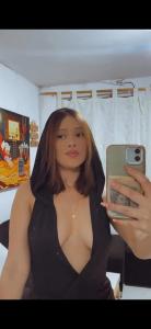 612457581: Chica busca chico en Barcelona