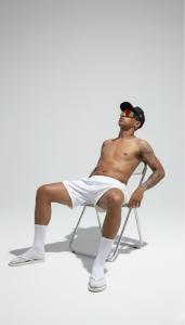 662189149: Chico busca chica en Madrid