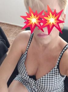 Chica busca chico en Murcia: Chica busca chico