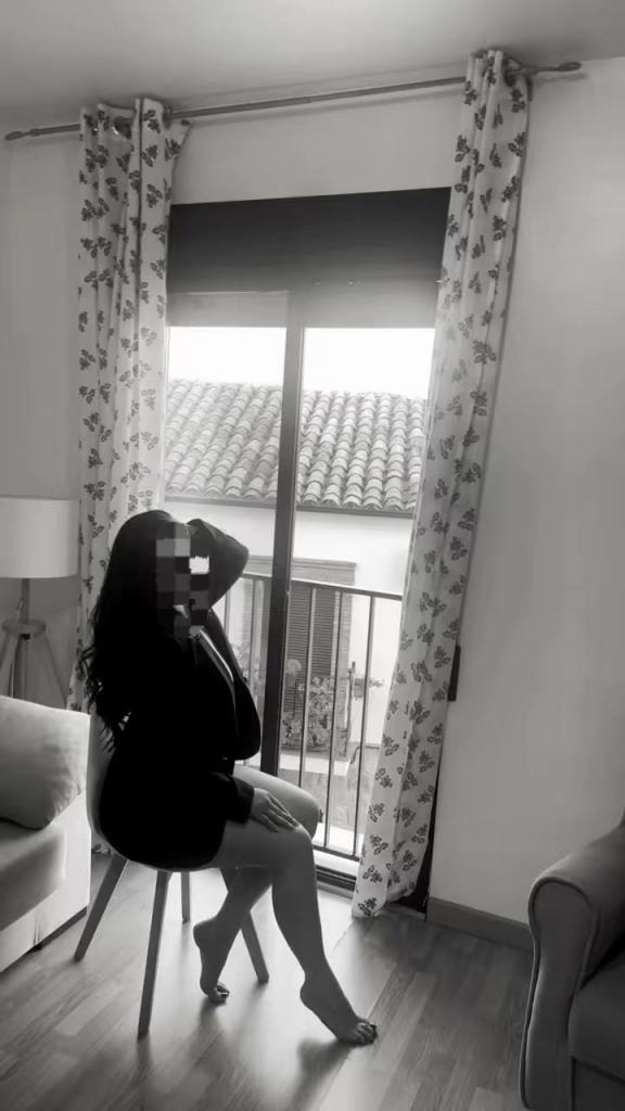 643267744: Chica busca chico en Córdoba